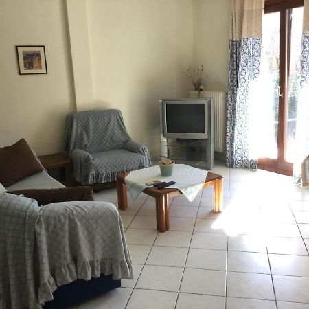 Beautiful Home By The Sea PalaiónTsiflíkion المظهر الخارجي الصورة