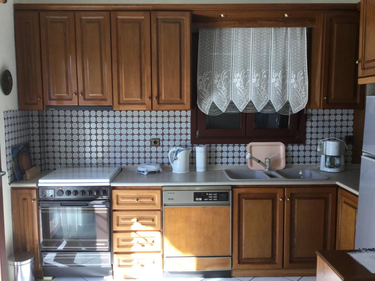 Beautiful Home By The Sea PalaiónTsiflíkion المظهر الخارجي الصورة