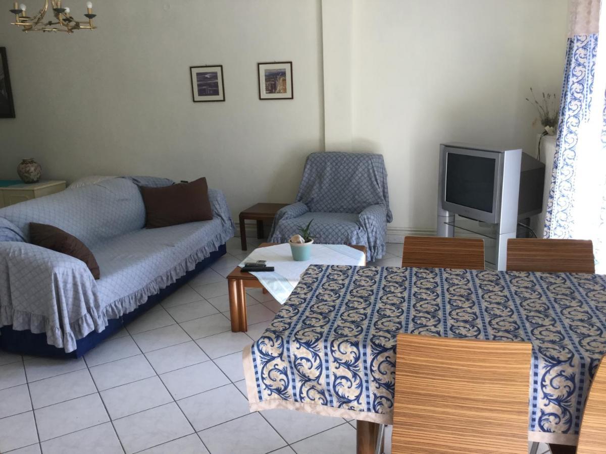 Beautiful Home By The Sea PalaiónTsiflíkion المظهر الخارجي الصورة